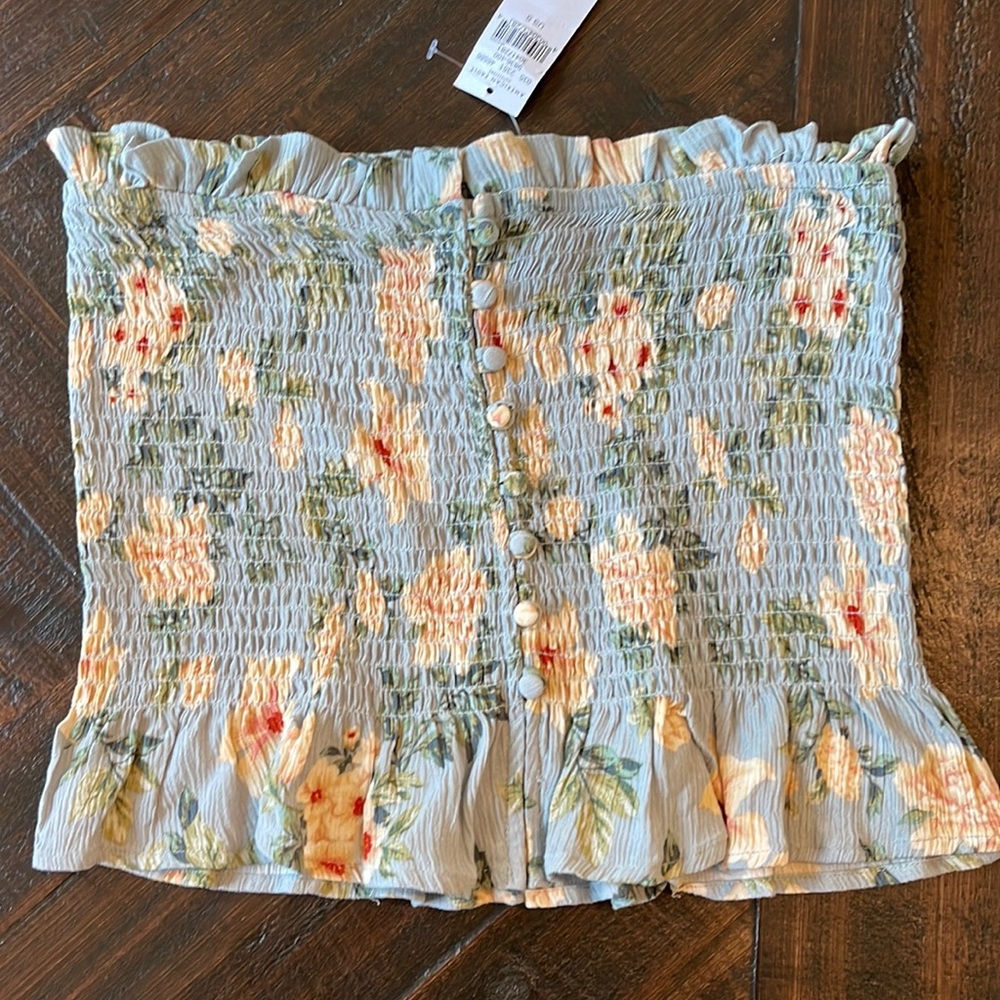 NWT American Eagle Outfitters size S pleated ruffle tube top
